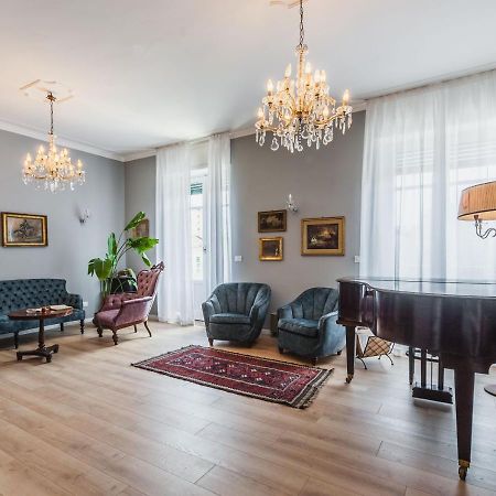 Riva House Catania Apartment ภายนอก รูปภาพ