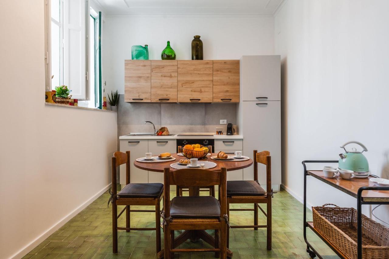 Riva House Catania Apartment ภายนอก รูปภาพ